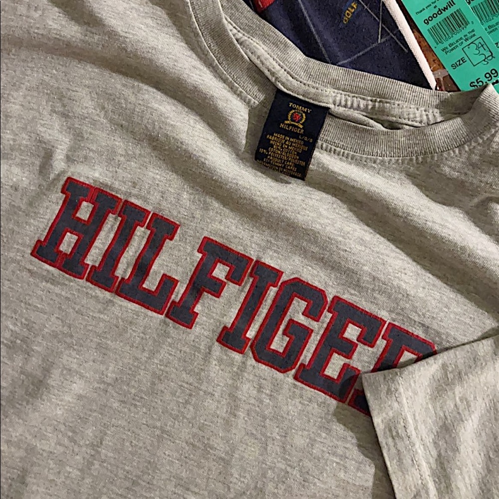 “SOLD” Tommy Hilfiger Spell-Out Tee